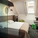 Ea Embassy 4* Prague