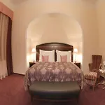Ea Embassy Hotel 4*