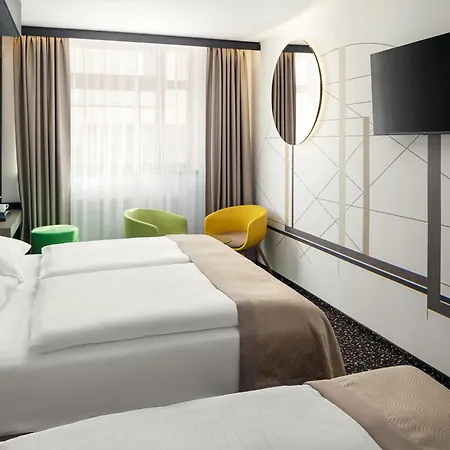 Hotel Ea Embassy