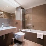 Ea Embassy Hotel Praga