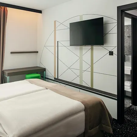 Ea Embassy Hotell Prag