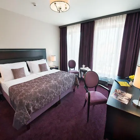 Ea Embassy Hotel Prague
