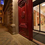 Hotel Ea Embassy 4*