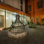 Ea Embassy Praga
